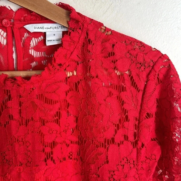Diane von Furtenberg Alma lace dress size 6 Red. - Picture 3 of 8